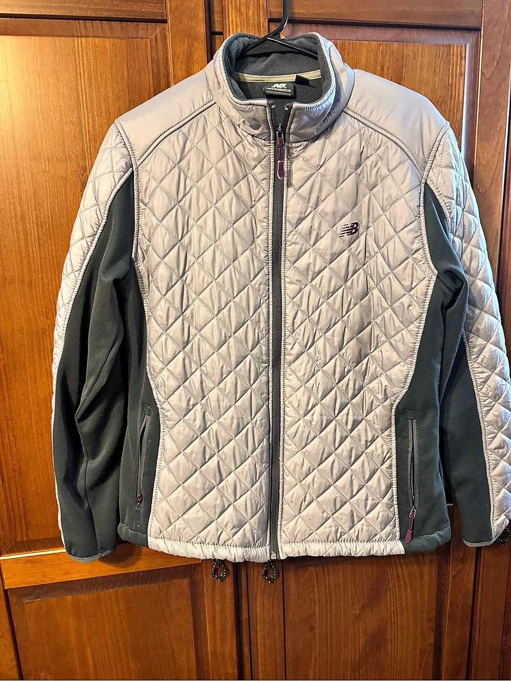 New Balance Quilted Women’s Jacket in Gray - sz L